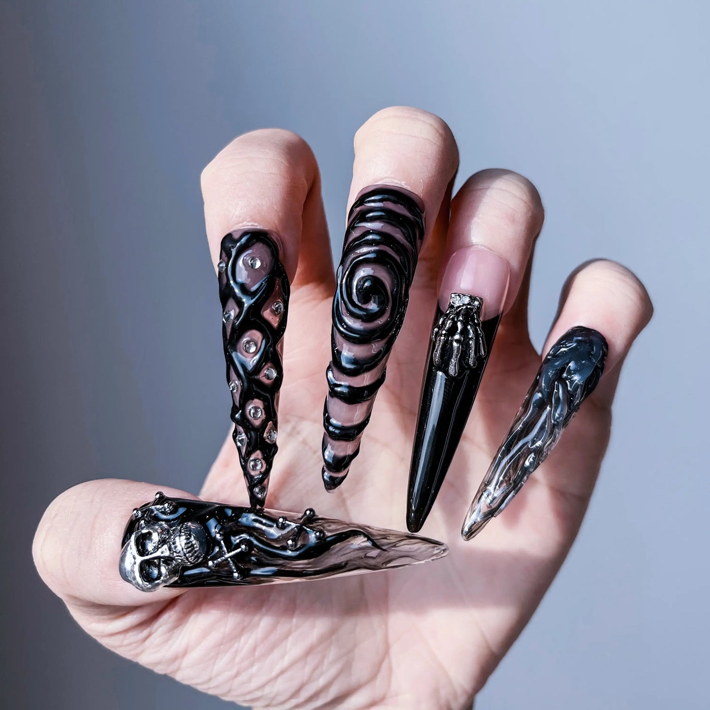 Q049-BLACK WITCH-STILETTO