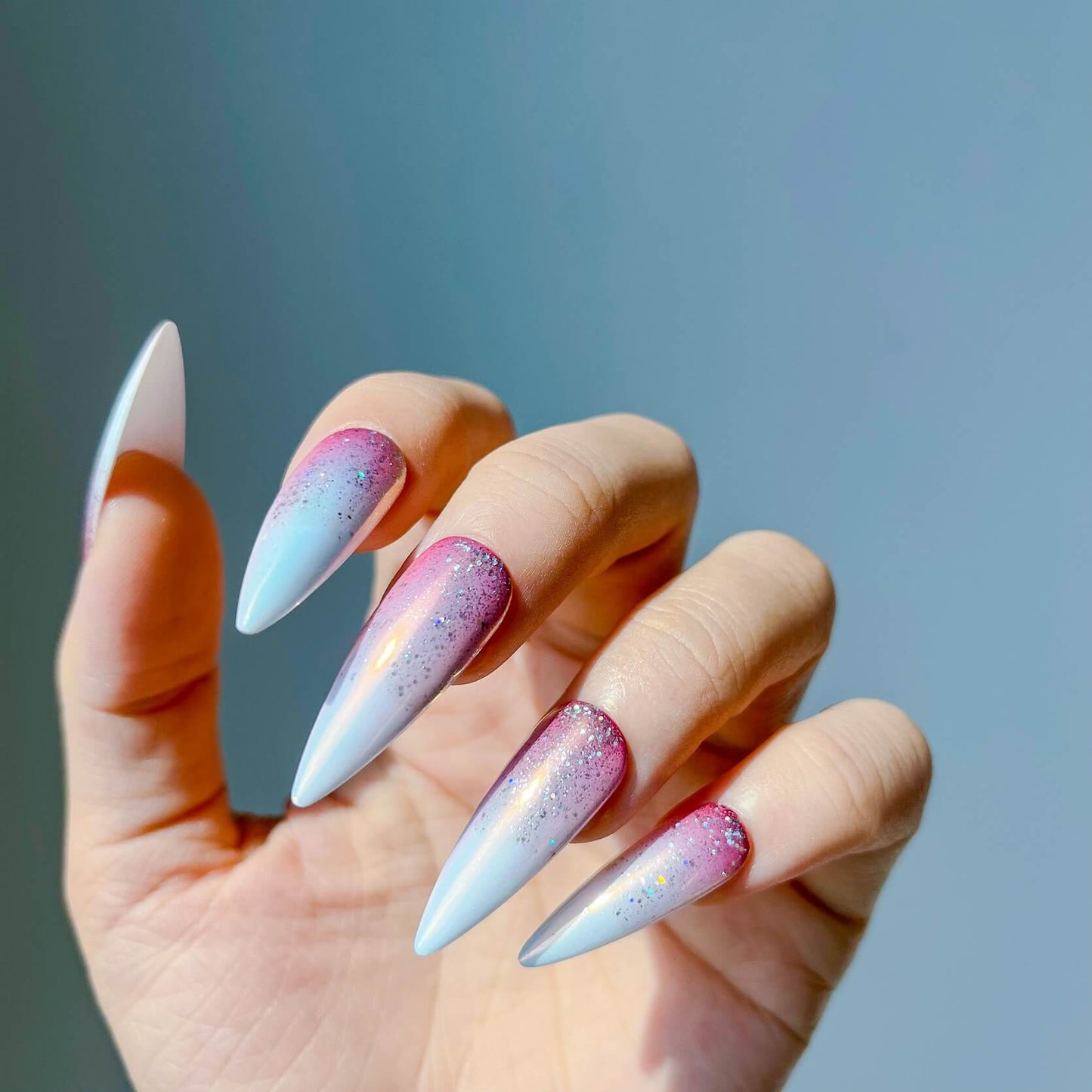 Q064-WHITE VALENTINE-STILETTO