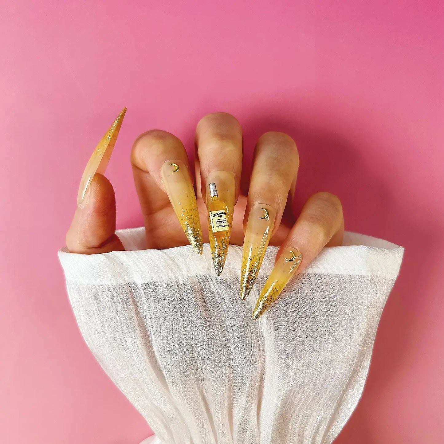 Q052-GOLD NIGHT- STILETTO