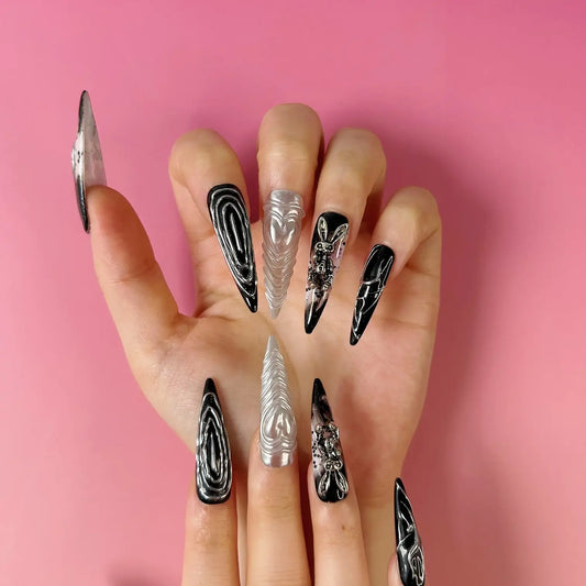 Q037-SCARY BUNNY-STILETTO