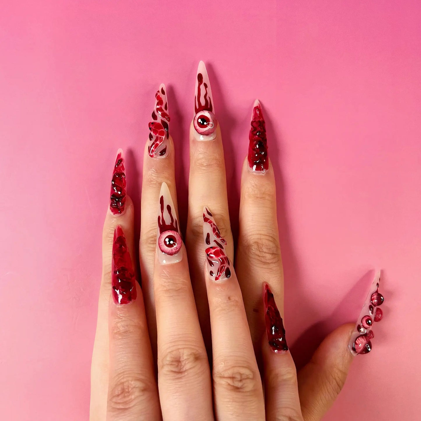 Q013-DEVIL EYES-STILETTO
