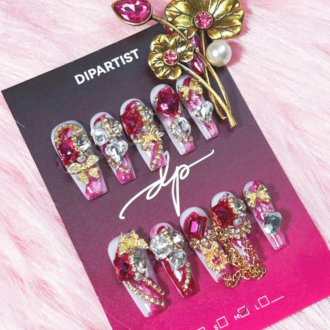 ＄19.99- UNIQUE-PRESS-ON NAILS