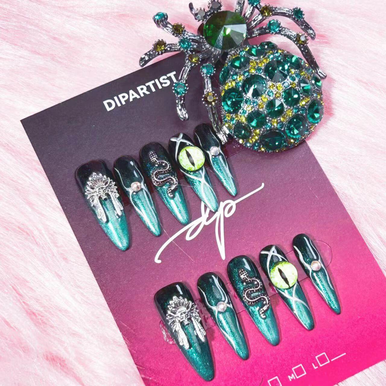 ＄19.99- UNIQUE-PRESS-ON NAILS