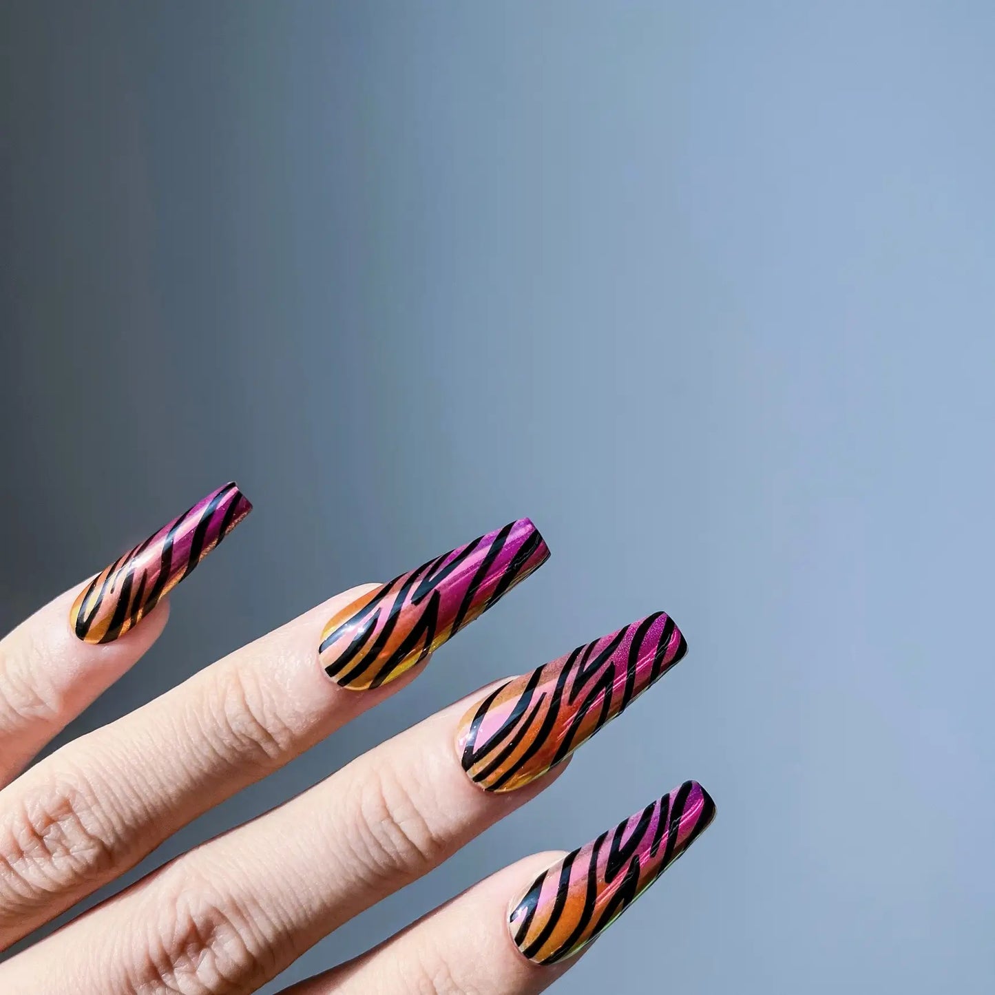 Q016-SEXY WILD TIGER-COFFIN