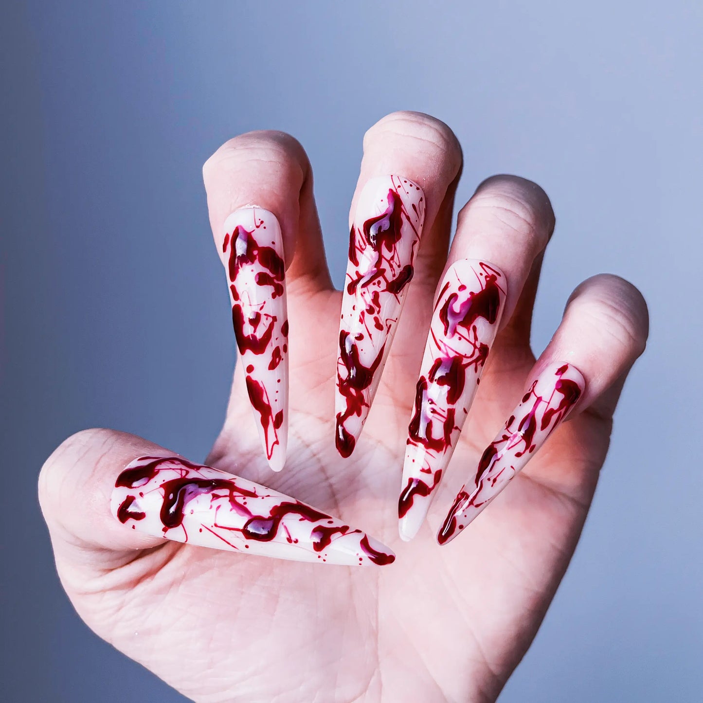 Q031-BLOODY MARY-STILETTO