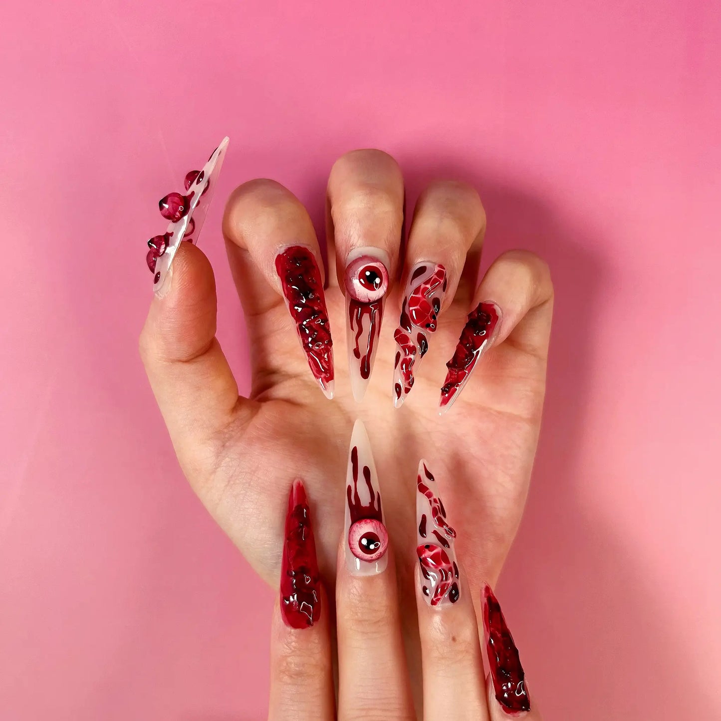 Q013-DEVIL EYES-STILETTO