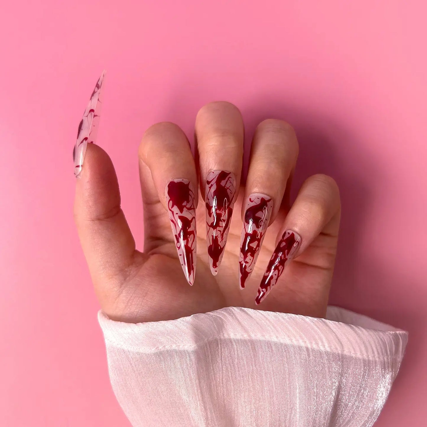 Q031-BLOODY MARY-STILETTO