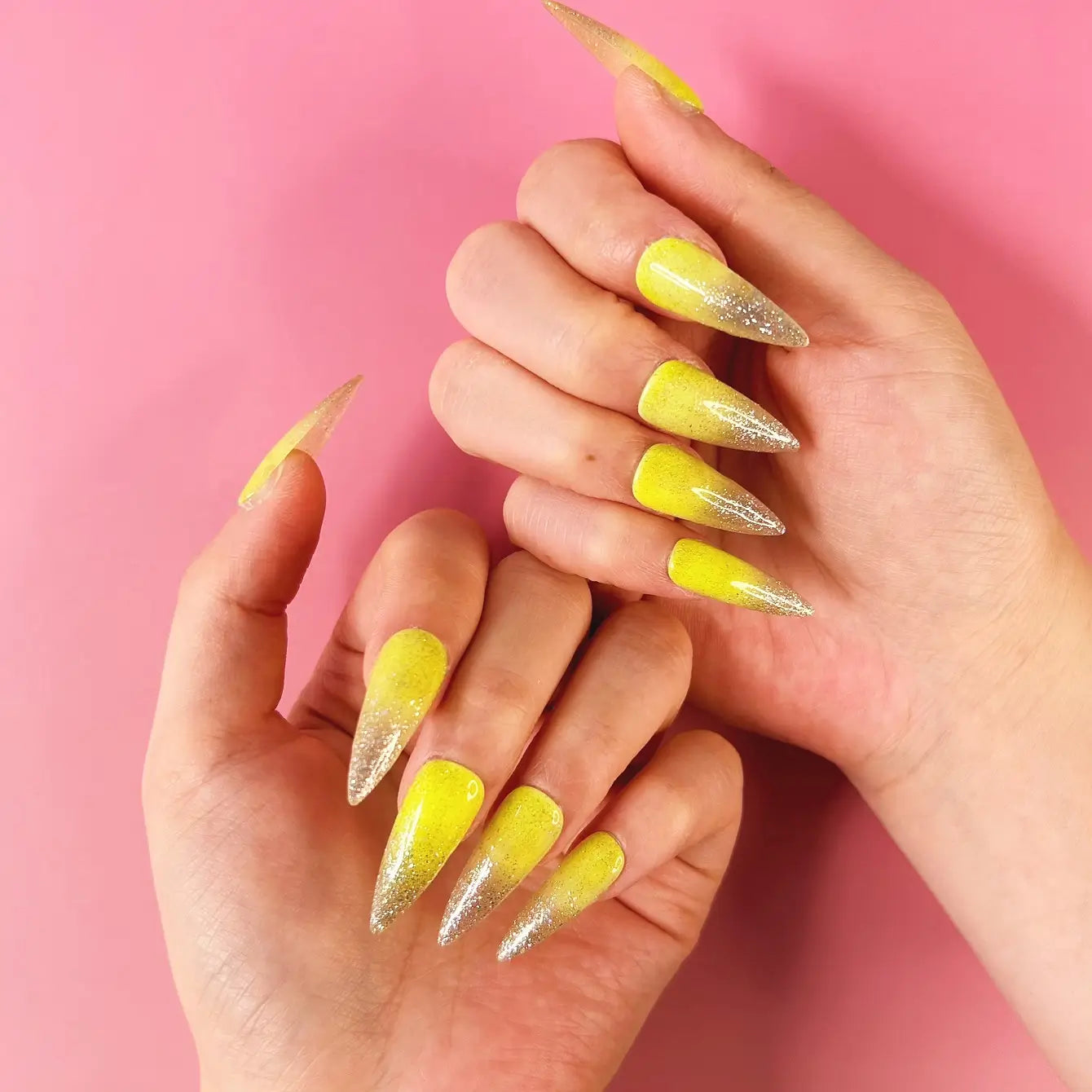 Q043-TENDER SHOOT- STILETTO