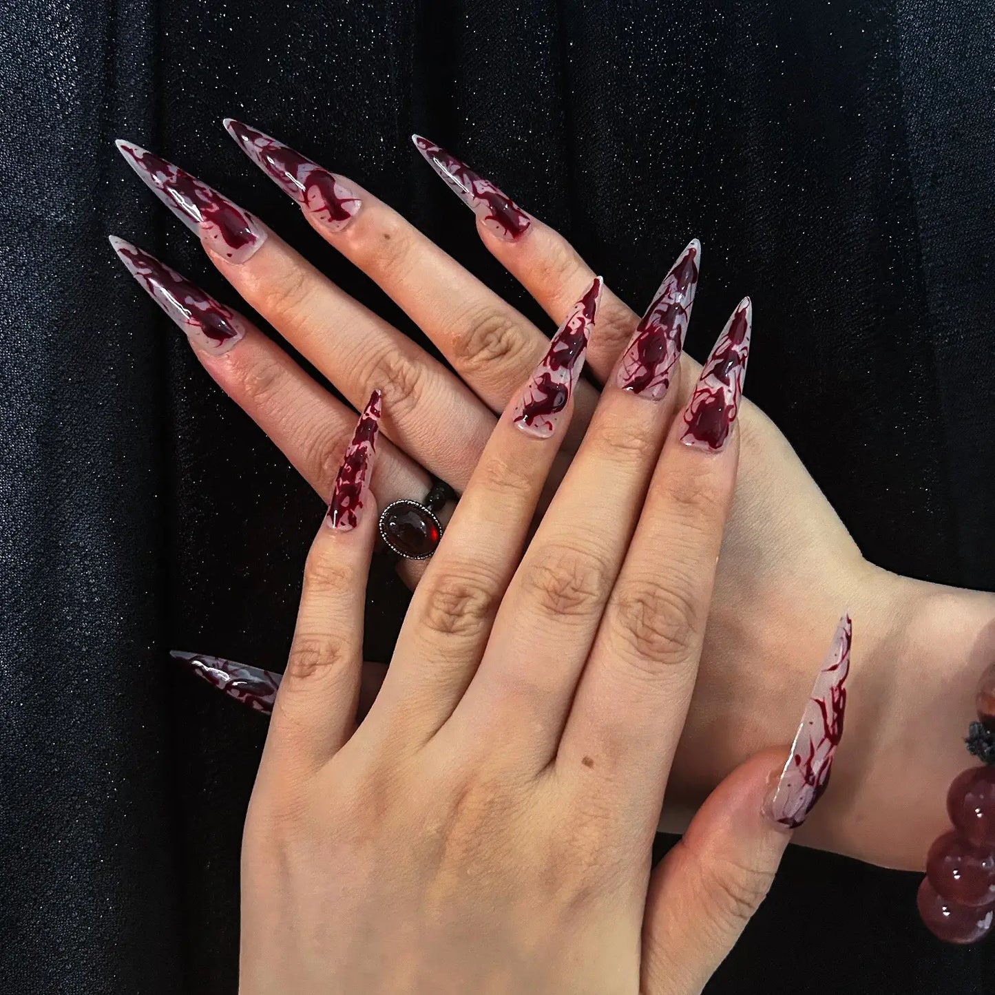Q031-BLOODY MARY-STILETTO